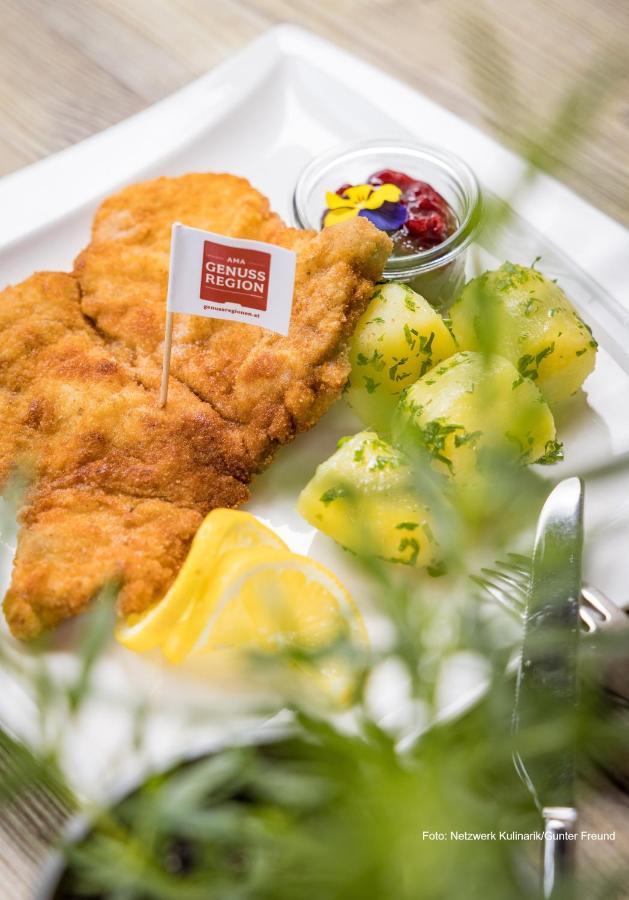 Restaurant - Cafe - Pension Hassler Berg im Drautal Ngoại thất bức ảnh