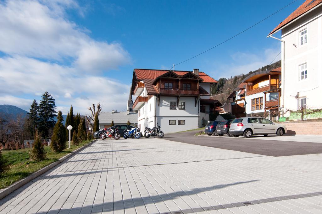 Restaurant - Cafe - Pension Hassler Berg im Drautal Ngoại thất bức ảnh